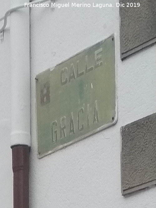 Calle Gracia - Calle Gracia. Placa
