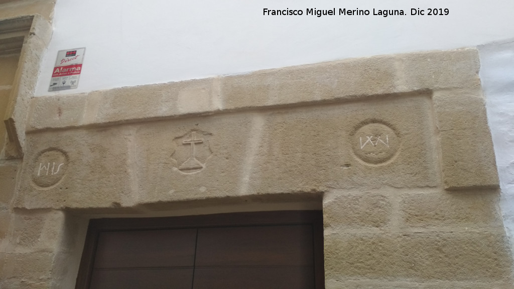 Casa de la Calle La Cruz n� 6 - Casa de la Calle La Cruz n� 6. Dintel