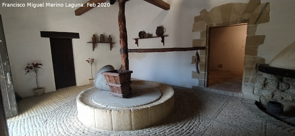 Alc�zar de Jerez. Molino de Aceite - Alc�zar de Jerez. Molino de Aceite. 