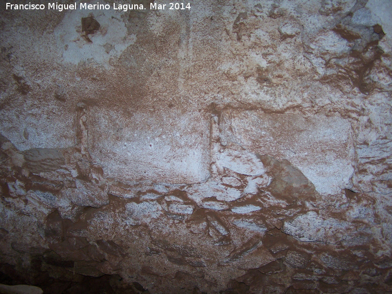 Monasterio Caser�a de Don Bernardo - Monasterio Caser�a de Don Bernardo. Restos de pesebres de las caballerizas