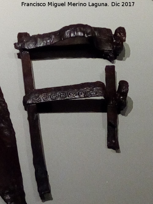 Necr�polis ib�rica de Piquia - Necr�polis ib�rica de Piquia. Funda decorada. Museo Ib�rico de Ja�n