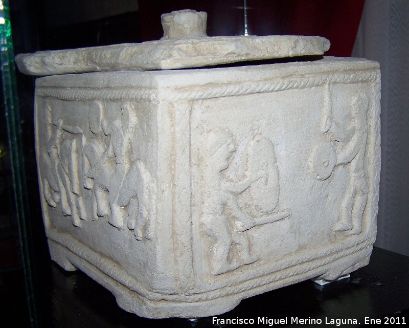 Necr�polis ib�rica de Piquia - Necr�polis ib�rica de Piquia. Caja de los Guerreros