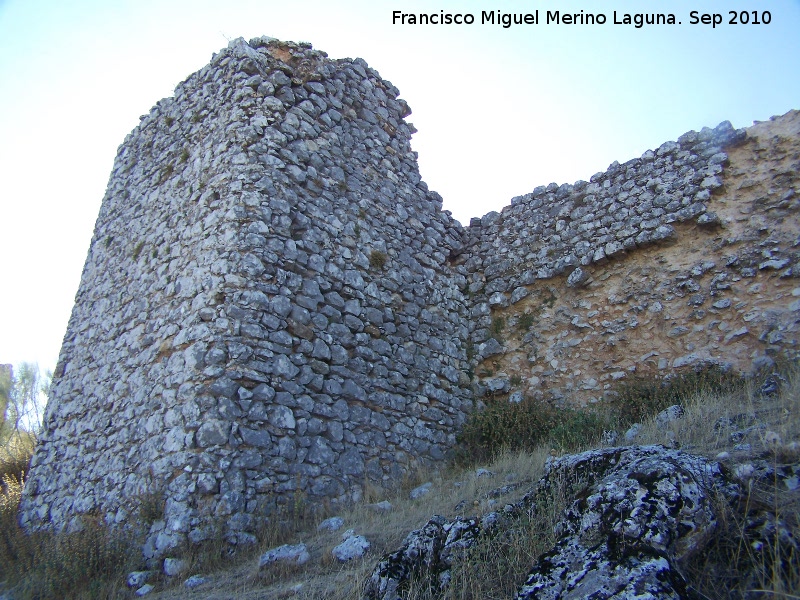 Castillo de la Pe�a. Torre�n Rectangular - Castillo de la Pe�a. Torre�n Rectangular. Extramuros