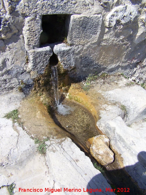 Pilar del Moro - Pilar del Moro. Apoyadero de c�ntaros