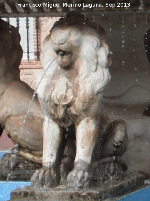 Fuente de la Plaza de Espa�a - Fuente de la Plaza de Espa�a. Le�n