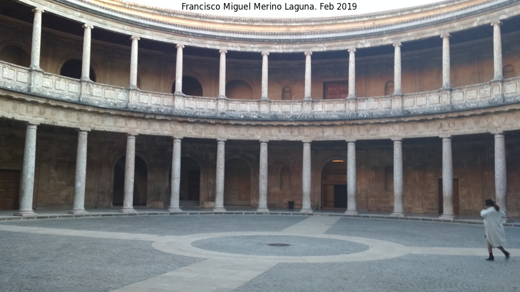 Alhambra. Palacio de Carlos V - Alhambra. Palacio de Carlos V. Patio