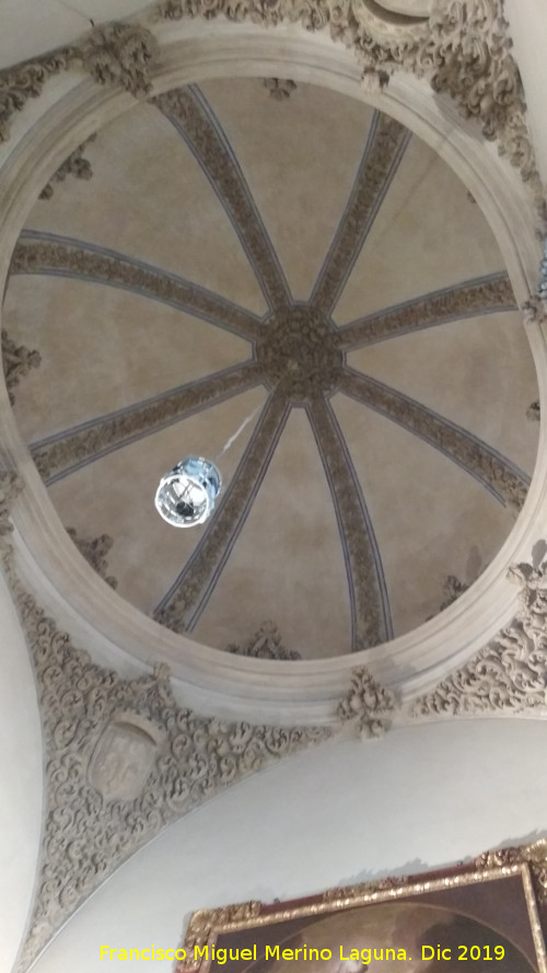 Madraza - Madraza. C�pula de la escalera