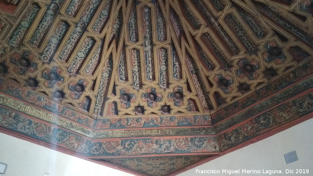 Madraza - Madraza. Artesonado mud�jar