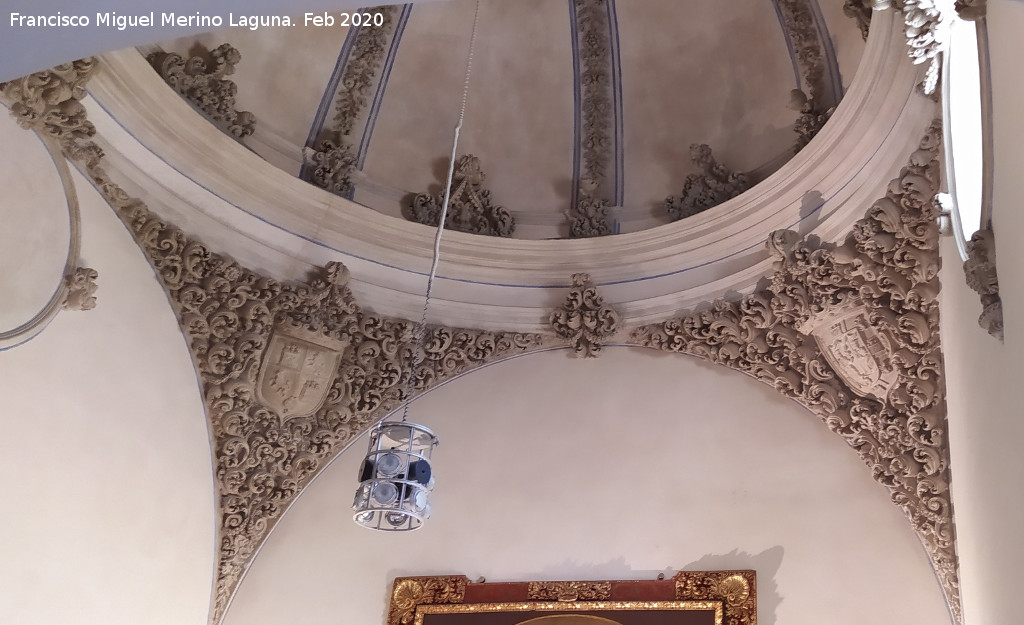 Madraza - Madraza. C�pula de las escaleras