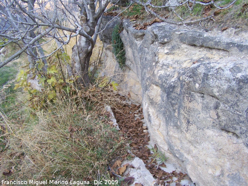 Casas Cueva Altas de los Baos - Casas Cueva Altas de los Baos. Acequia tallada en roca que conduca el agua hacia las huertas de las Casas Cueva