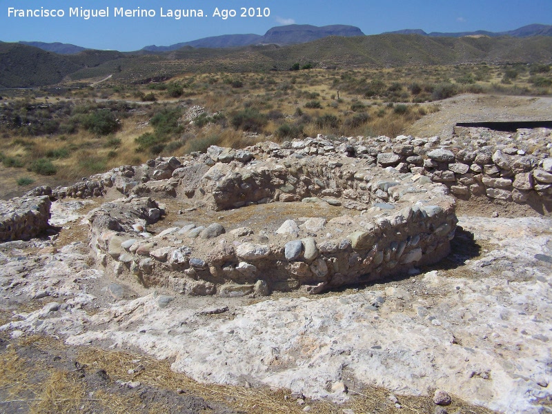 Los Millares. Puerta Principal - Los Millares. Puerta Principal. Caba�a circular n�mero 9 del plano