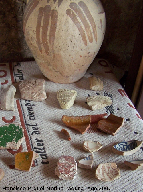 Historia de Lorca - Historia de Lorca. Cer�mica medieval del Castillo de Lorca