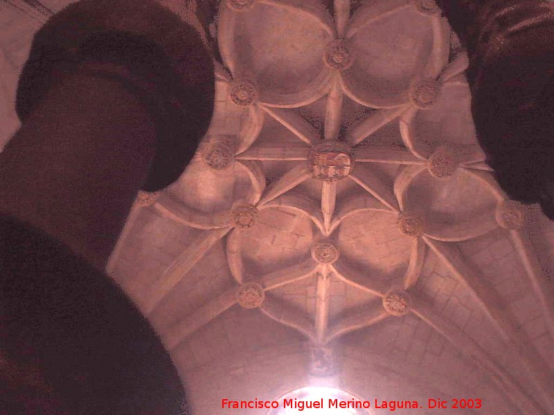 Colegiata de San Bartolom� - Colegiata de San Bartolom�. B�veda de crucer�a