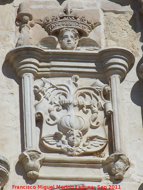 Iglesia de Santa Mar�a - Iglesia de Santa Mar�a. Escudo central