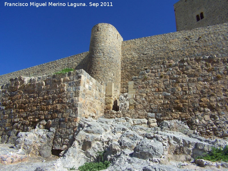 Castillo de Alcaudete - Castillo de Alcaudete. Poterna isl�mica