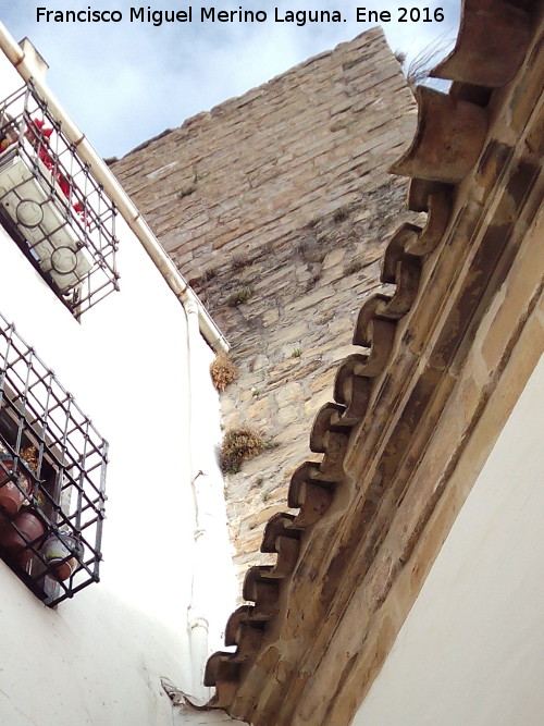 Torre de los Aliatares - Torre de los Aliatares. Desde la Calle Barbacana