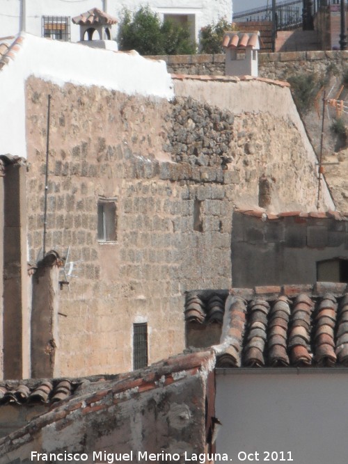 Casa de la Calle Acceso al Castillo n� 9 - Casa de la Calle Acceso al Castillo n� 9. Lateral trasero de piedra