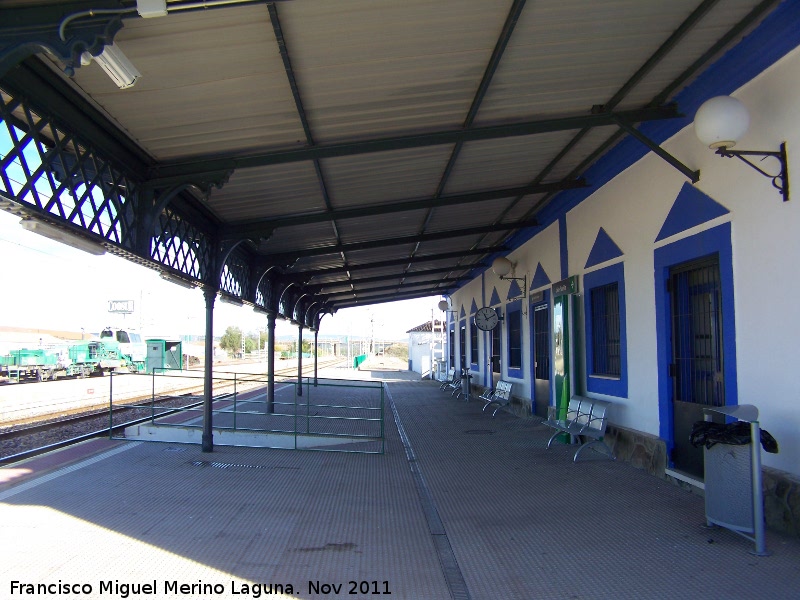 Estaci�n de Vilches - Estaci�n de Vilches. And�n