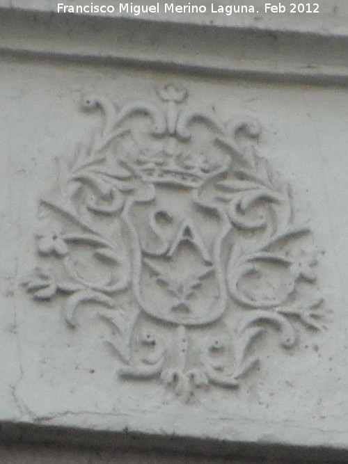 Casa del Alferez Jos� Gallo - Casa del Alferez Jos� Gallo. Decoraci�n del dintel del balc�n principal