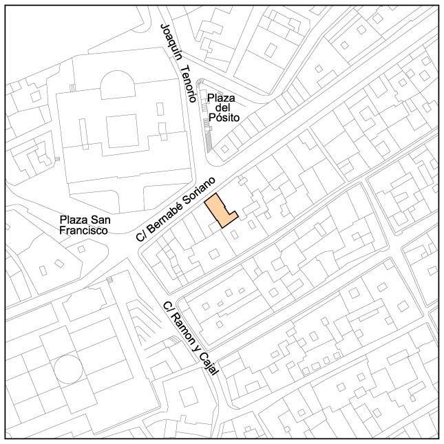 Edificio de la Calle Bernab� Soriano n� 10 - Edificio de la Calle Bernab� Soriano n� 10. Situaci�n