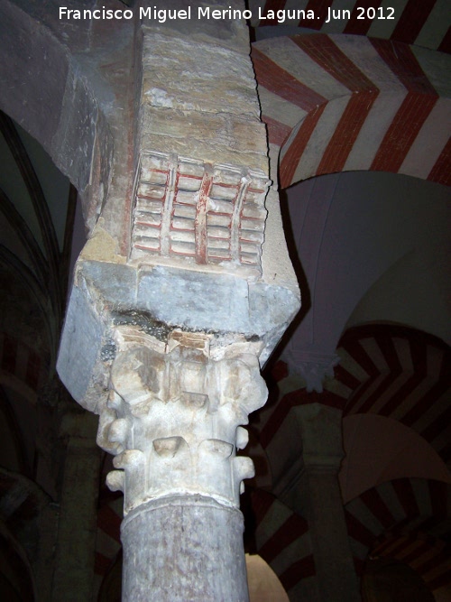 Mezquita Catedral. Capilla de San Clemente - Mezquita Catedral. Capilla de San Clemente. Policrom�a