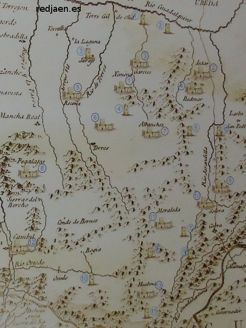 Castillo de Solera - Castillo de Solera. Fortificaciones de Sierra M�gina. Castillo 10