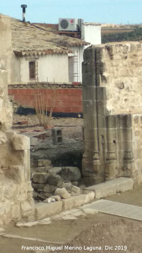 Iglesia de Santo Tom�s - Iglesia de Santo Tom�s. Puerta lateral