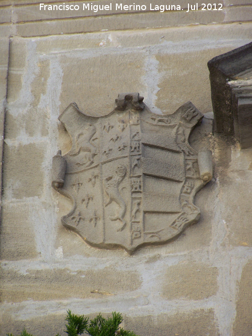 Casa de la Calle Narv�ez n� 3 - Casa de la Calle Narv�ez n� 3. Escudo izquierdo