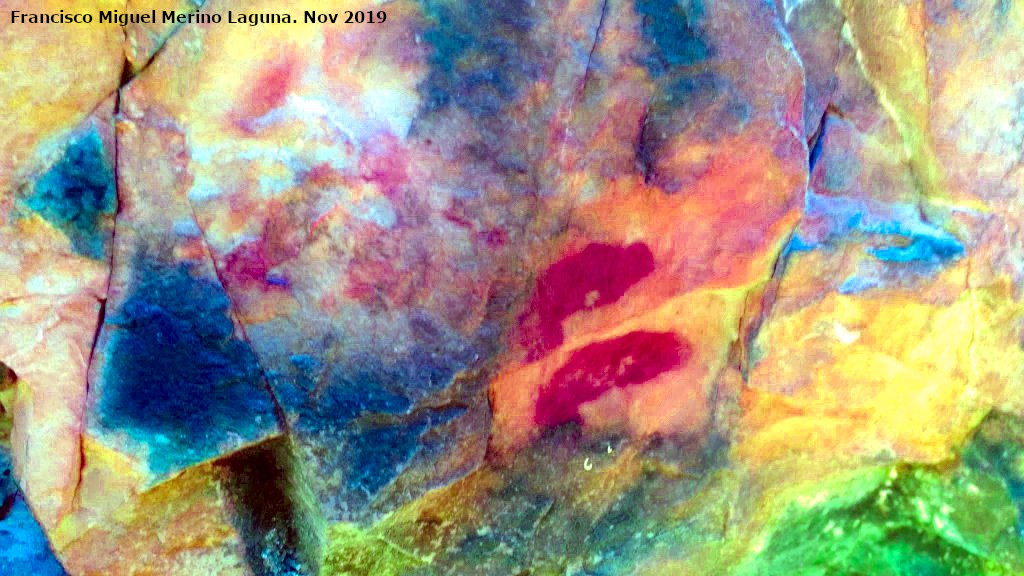 Pinturas rupestres del Cimbarrillo de Mar�a Antonia II - Pinturas rupestres del Cimbarrillo de Mar�a Antonia II. Tratada con Dstretch