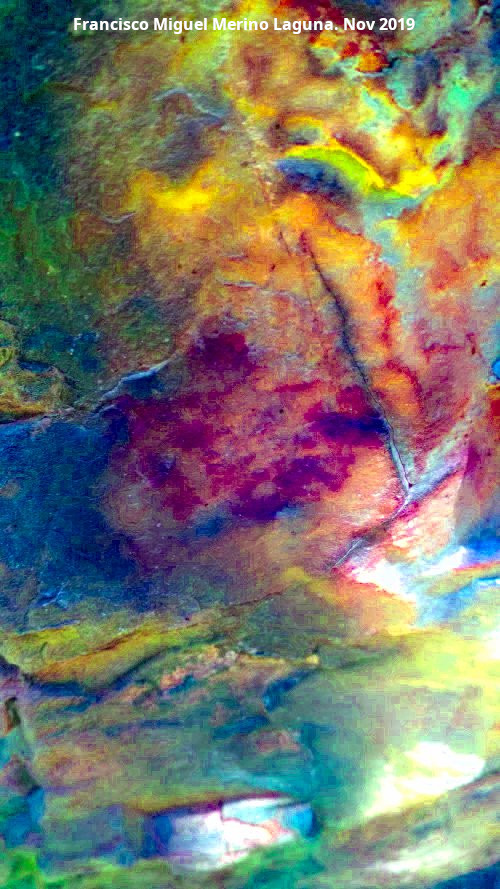 Pinturas rupestres del Cimbarrillo de Mar�a Antonia II - Pinturas rupestres del Cimbarrillo de Mar�a Antonia II. Tratada con Dstretch