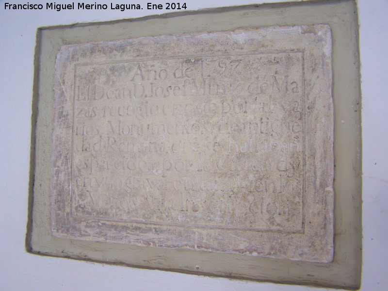 Iglesia de la Magdalena - Iglesia de la Magdalena. Inscripci�n del De�n Mazas