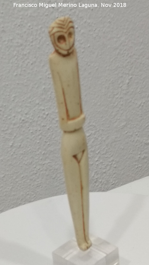 Santuario prehist�rico de la Cueva de Golliat - Santuario prehist�rico de la Cueva de Golliat. Reproducci�n de Manuela Parras Perag�n. Exposici�n del Jos� Nogu� - Ja�n