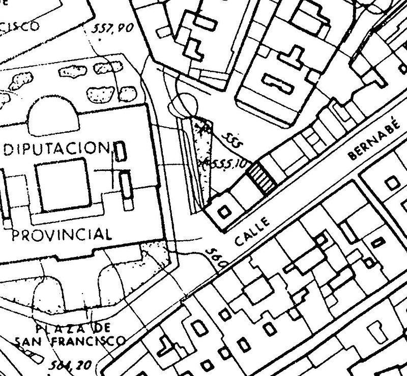 Edificio de la Calle Bernab� Soriano n� 7 - Edificio de la Calle Bernab� Soriano n� 7. Situaci�n