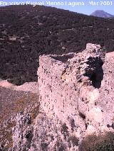 Castillo de Arenas. Recinto Inferior. Torre�n Sur de tapial