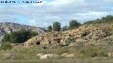 Ermita de San Torcuato. Casas cueva por el entorno