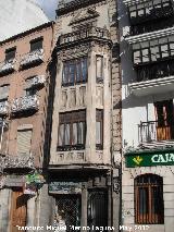 Edificio de la Calle Bernab� Soriano n� 8. 