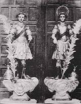 Santuario de las Reliquias. Antiguas im�genes de los Santos 1881-1936