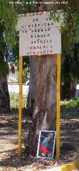 Aldea El Centenillo. Cartel a la entrada del pueblo