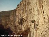 Hoz del Ro Jucar. Paredes de arenisca desde uno de los miradores de la Cueva del Diablo