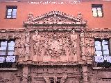 Palacio de los Condes de Cirat. Escudo