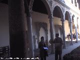 Hospital de la Santa Cruz. Patio