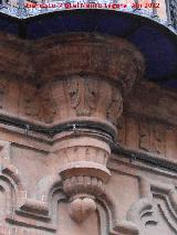 Casa de los Serrailler. 