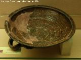 Cermica vidriada cristiana. Plato de cermica vidriada siglo XV. Museo Arqueolgico Ciudad de Arjona